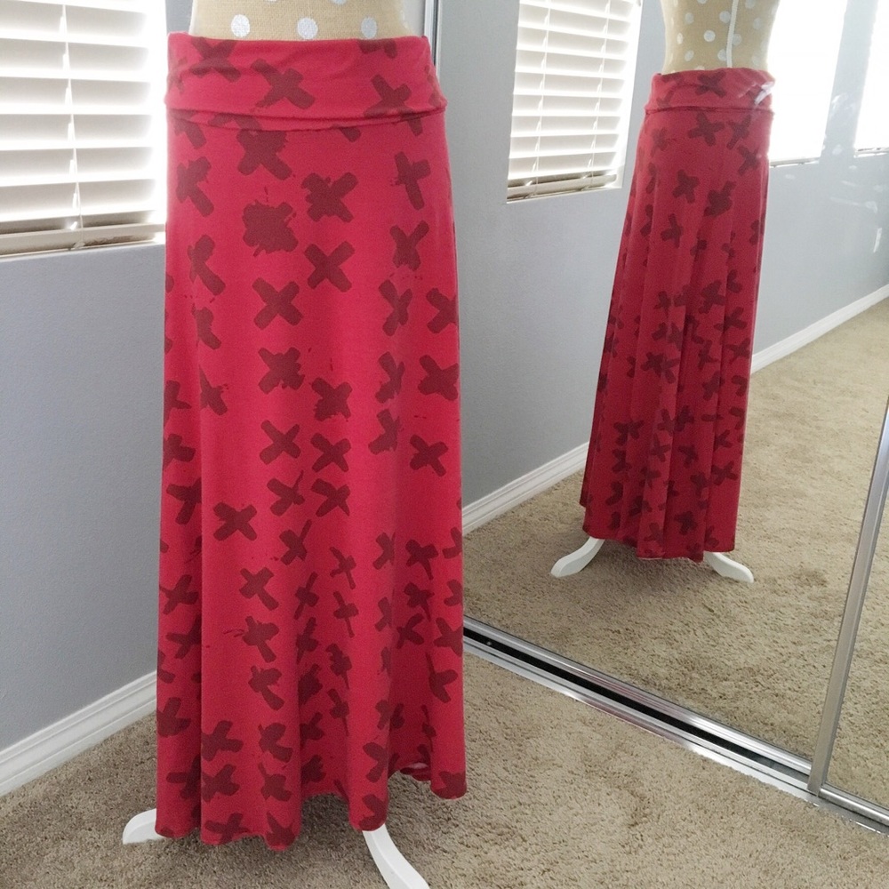 LuLaRoe Maxi Skirt with RARE X’s Print
